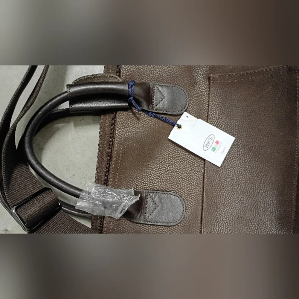 Bricks Boutique High Quality Brown Leather  Weekend Bag